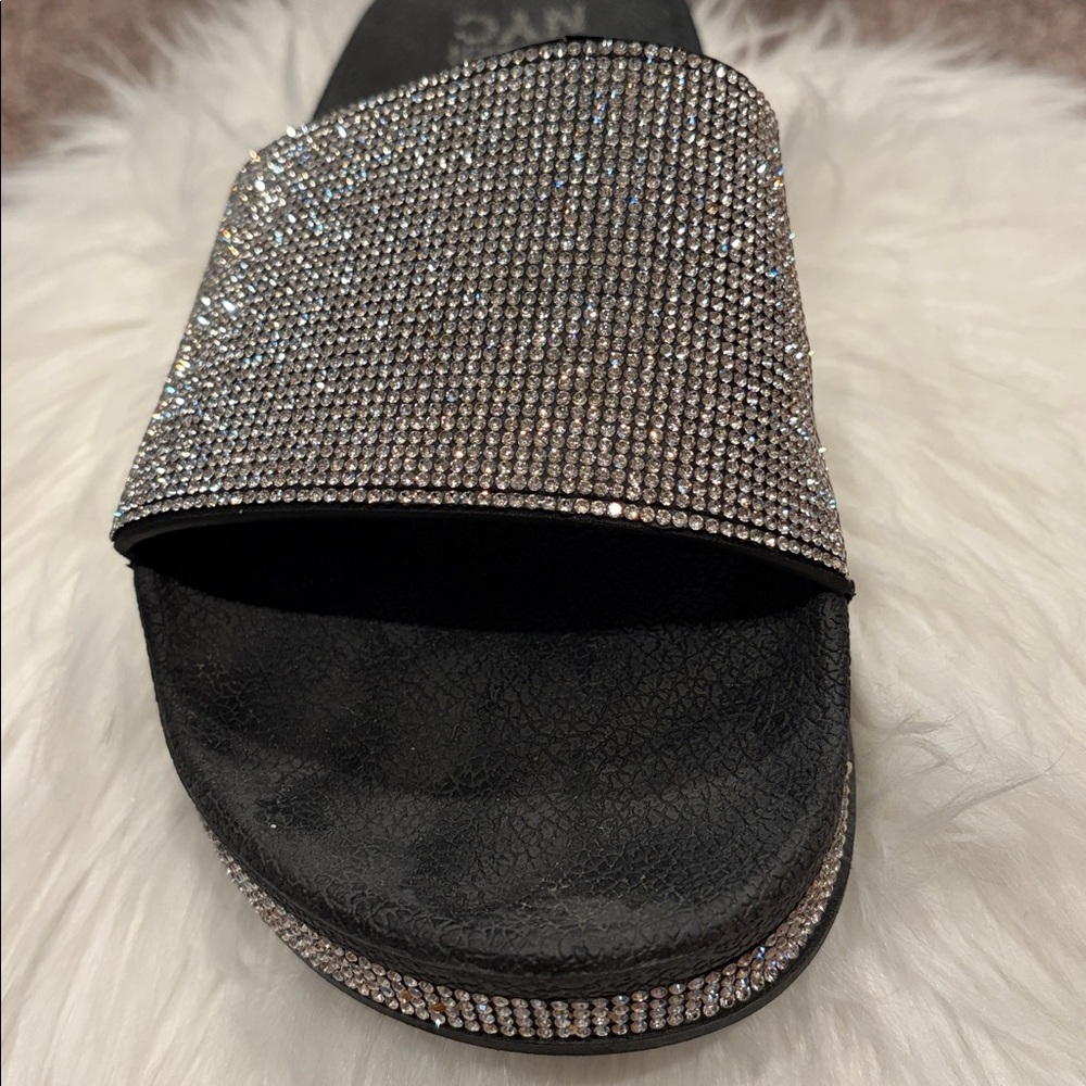 Bling Madden NYC Black and White Slide Sandals Size 9 - Picture 9 of 10